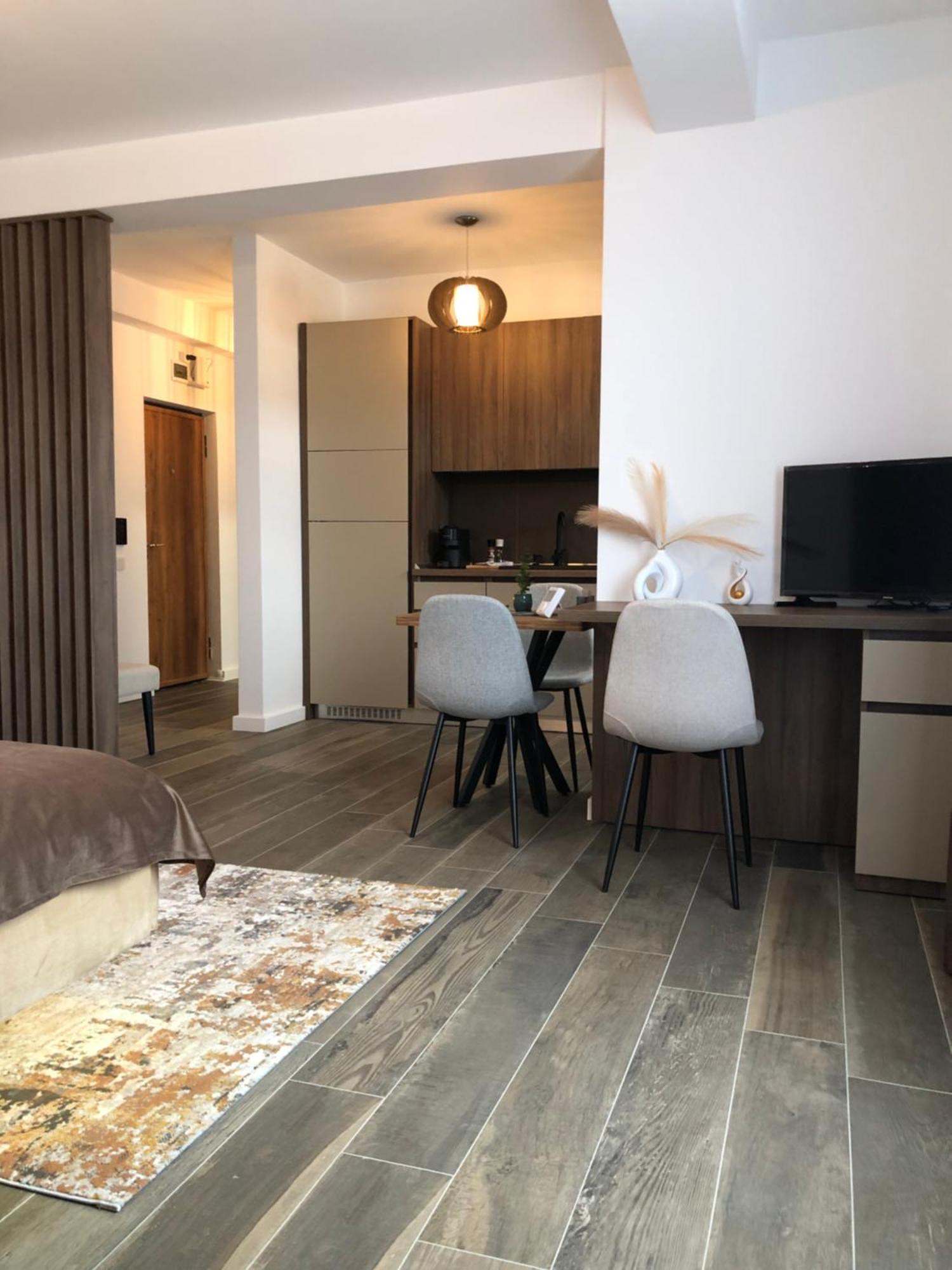 ZResidence Curtea De Arges Ngoại thất bức ảnh
