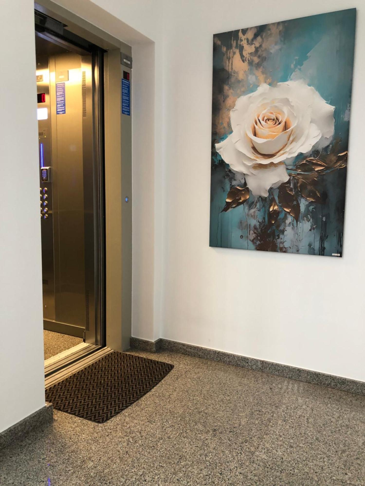ZResidence Curtea De Arges Ngoại thất bức ảnh
