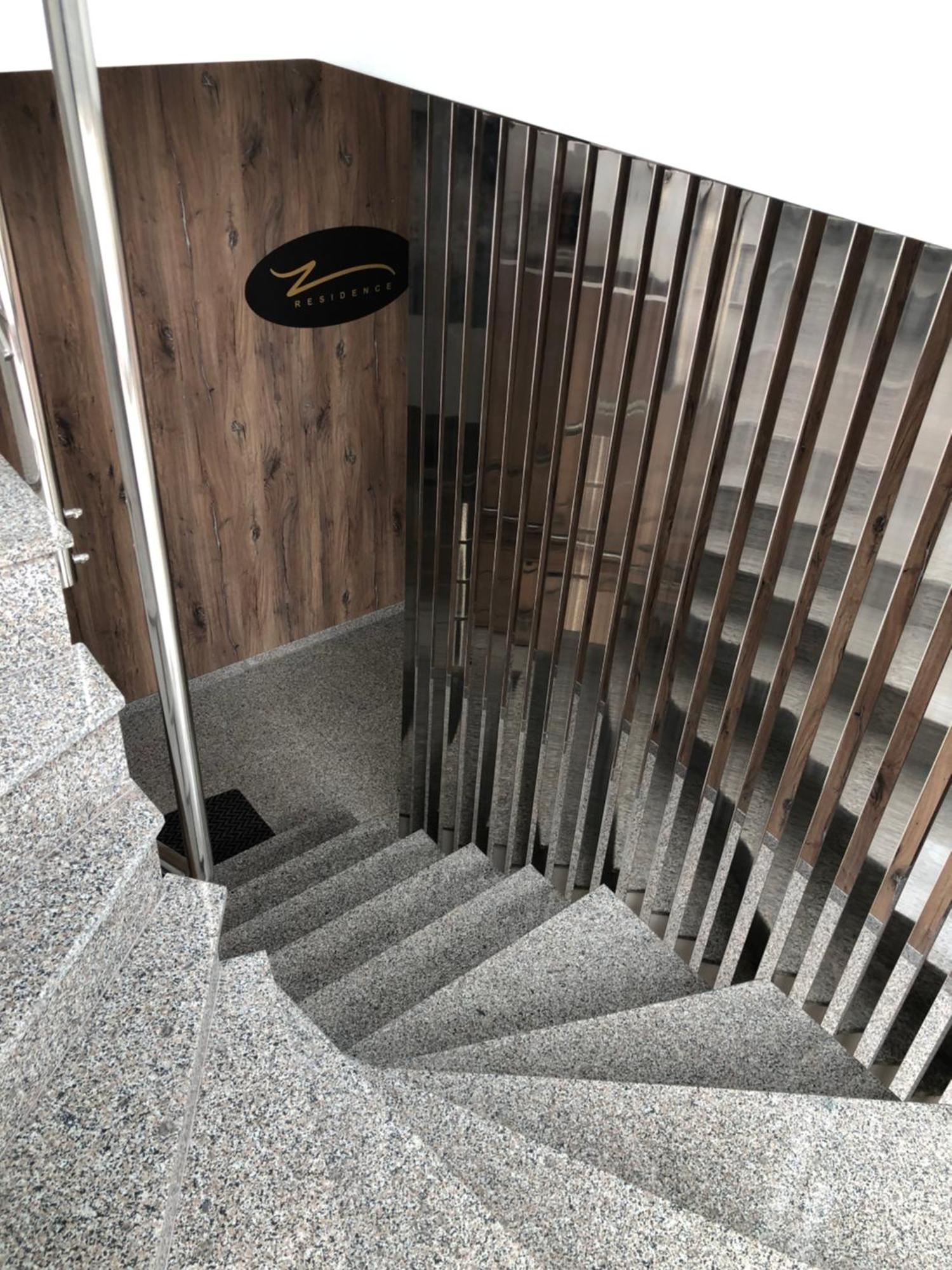 ZResidence Curtea De Arges Ngoại thất bức ảnh